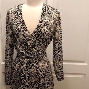 Beautiful Diane von Furstenberg wrap dress!